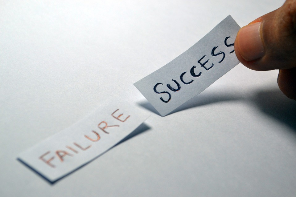Are You Embarrassed by Your FAILURE? Read the failure stories of 20 successful people