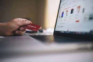 How To Create An Online Store From Scratch While Studying Full-time