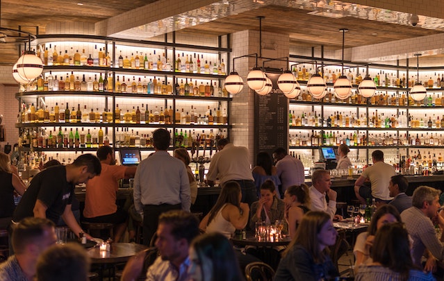 5 Ways To Make Your Bar Stand Out With These Skills