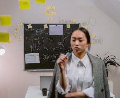 5 Simple Tips For Keeping Warm In A Cold Office