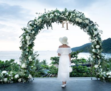 How to choose the best wedding invitation designs for an outdoor wedding