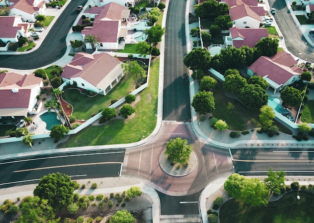 3 Effects of Rising Interest Rates on Real Estate