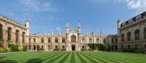 7 TIPS TO SUCCEED IN COLLEGE