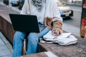 Factors Influencing UK Job Search Time