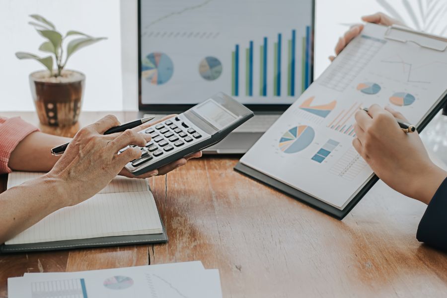 The First 3 Steps to Take When Starting a Business from Scratch
