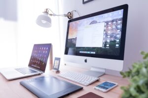 Making money with laptop